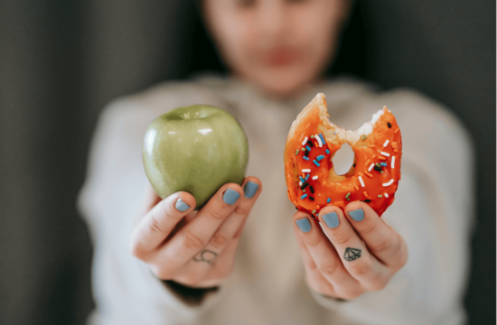 The link between decision-making and eating disorders